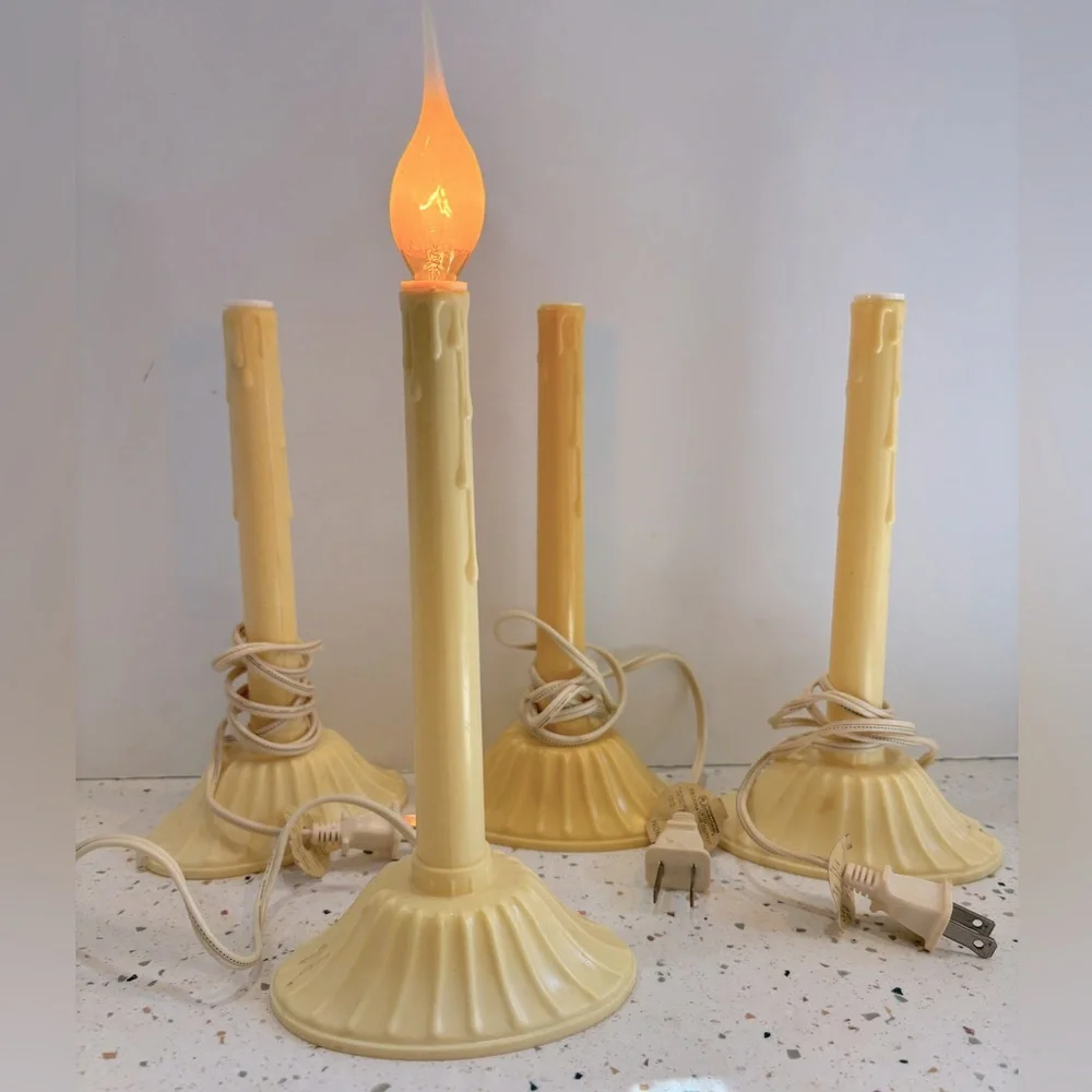 Set of 4 Vintage Cream‎ Window Electric Candle Sticks